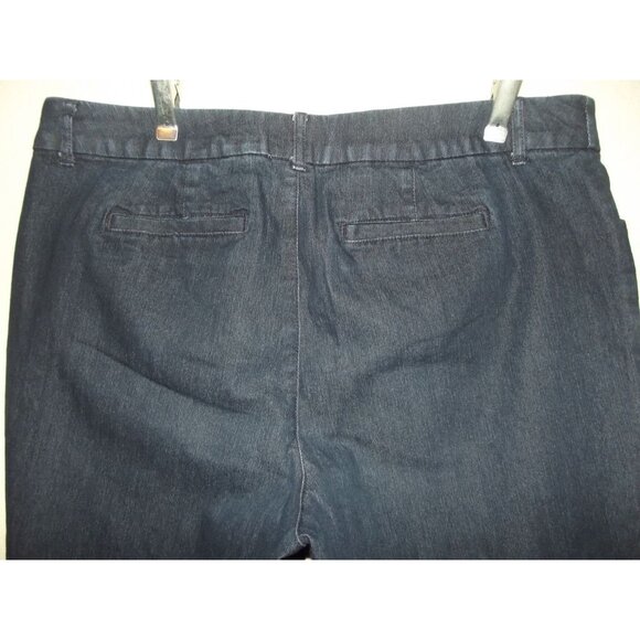 St John's Bay Jeans Pants 14T x 19.5" Blue Denim Capri flat front - Picture 4 of 9